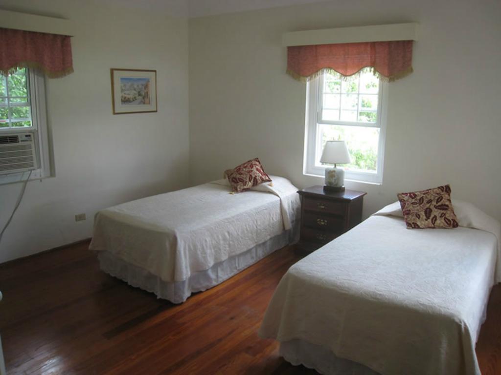 ماونت بليزانت Grape Bay Cottages الغرفة الصورة